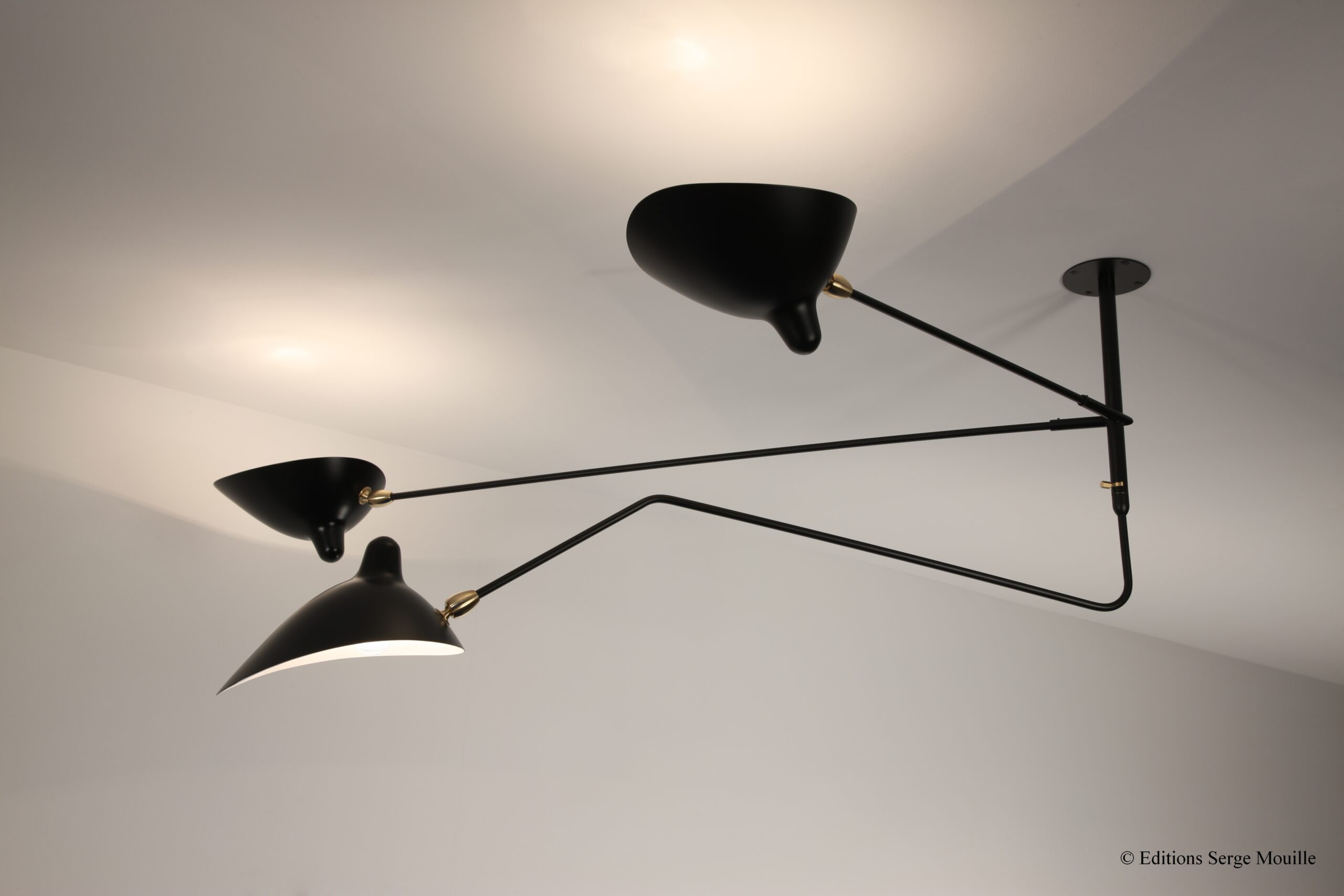 5 solutions pour installer un luminaire sur un plafonnier décentré ? -  Keria et Laurie Lumière